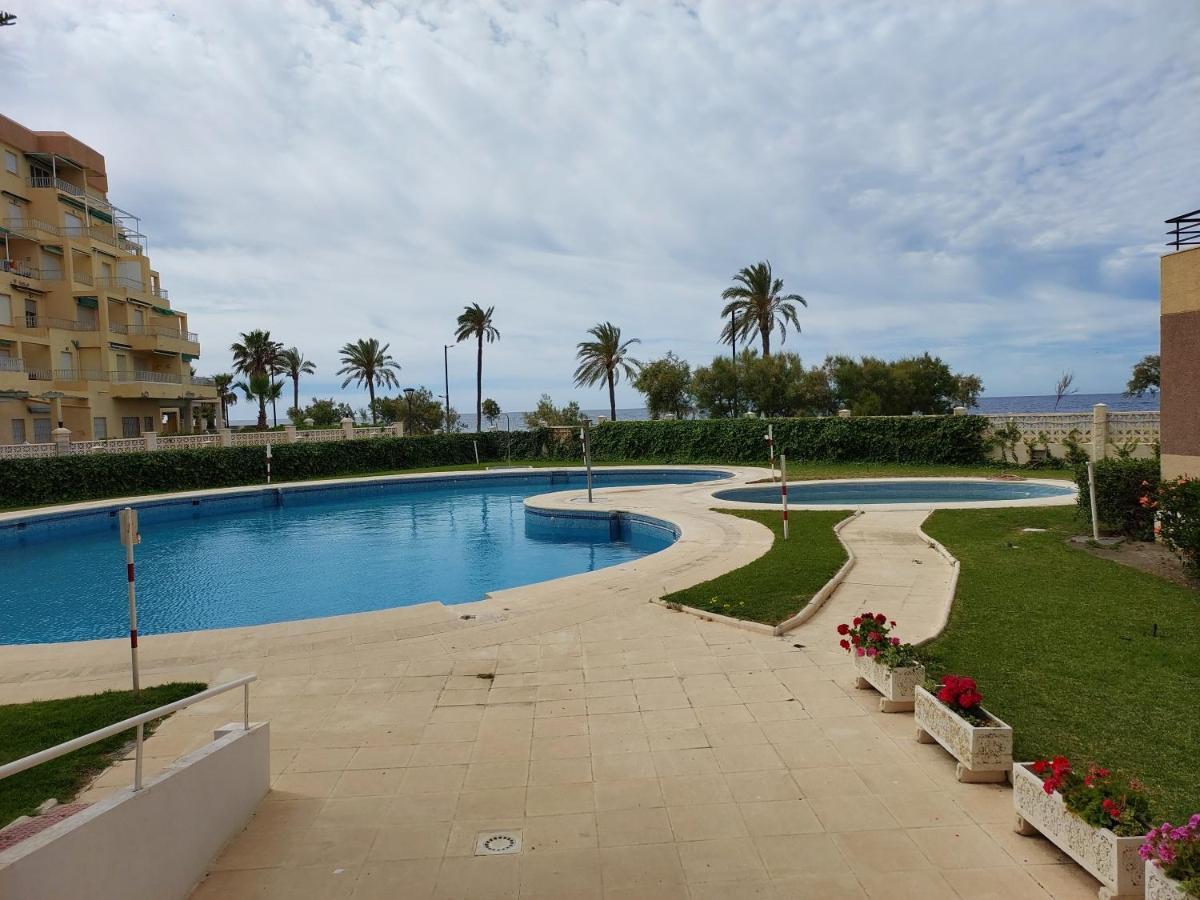 דירות Fantasea House Salobreña מראה חיצוני תמונה